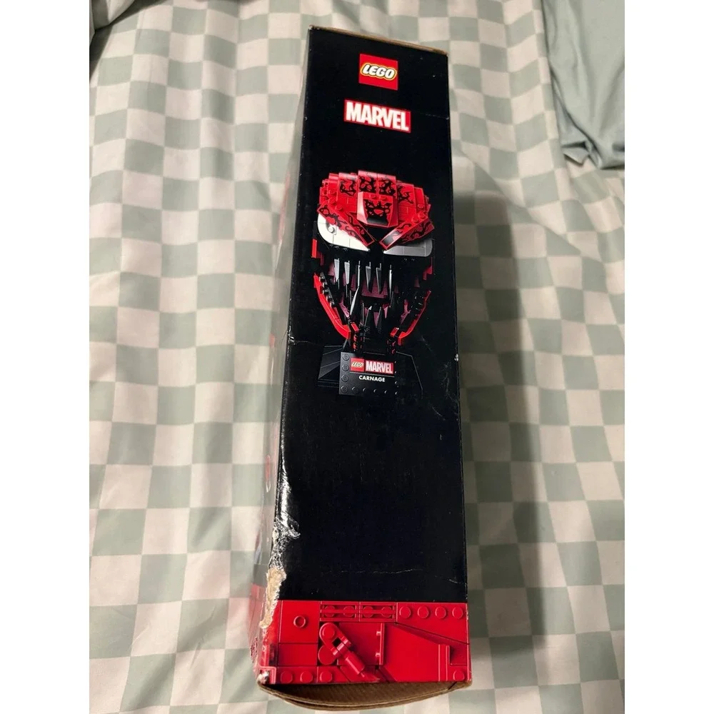 LEGO 76199 MARVEL Carnage Villain Head Helmet Retired Set 2022 DMG box